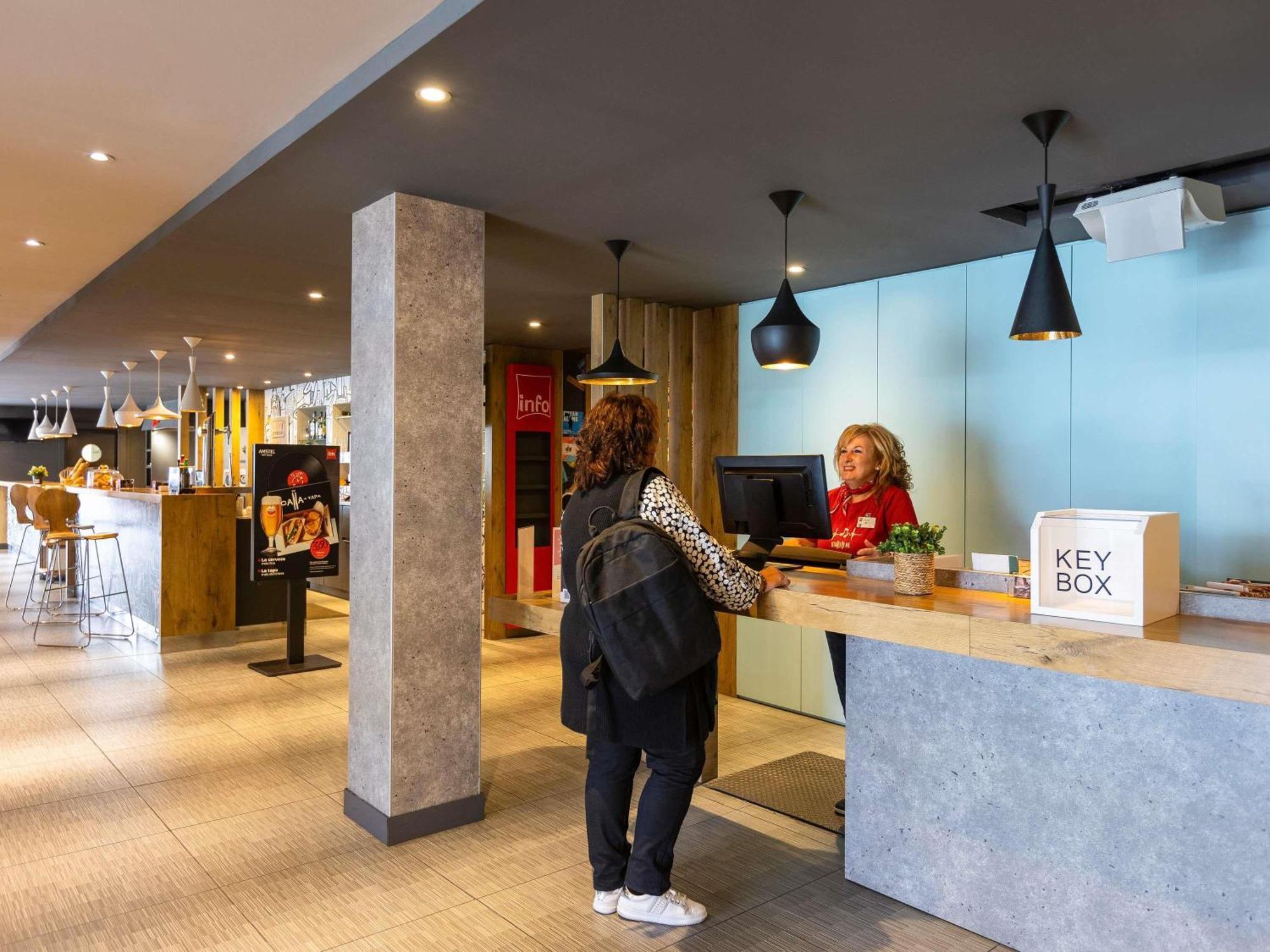 Ibis Bilbao Barakaldo 호텔 외부 사진